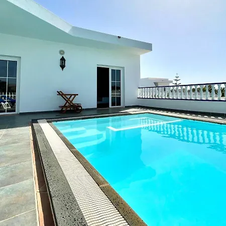 Estupenda Villa Con Piscina Privada, Wifi En Puerto Calero Villa *