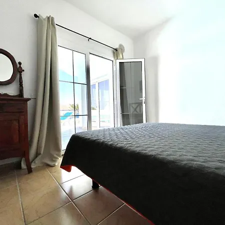 Estupenda Villa Con Piscina Privada, Wifi En Puerto Calero *