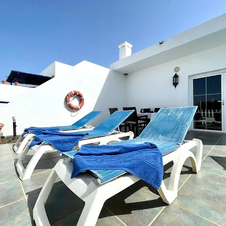 Estupenda Villa Con Piscina Privada, Wifi En Puerto Calero