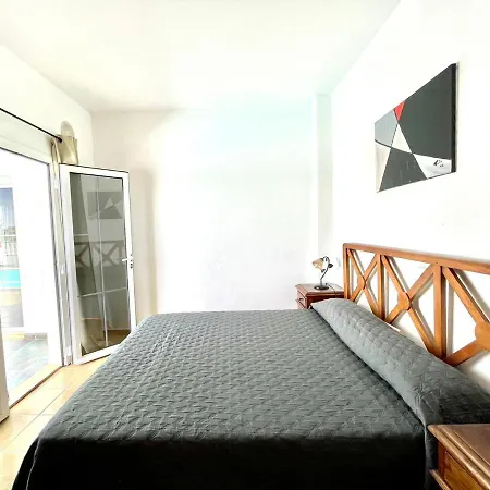Estupenda Villa Con Piscina Privada, Wifi En Puerto Calero Villa