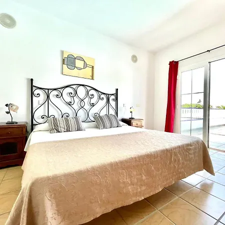 Estupenda Villa Con Piscina Privada, Wifi En Puerto Calero * Puerto Calero