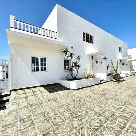 Estupenda Villa Con Piscina Privada, Wifi En Puerto Calero * Puerto Calero