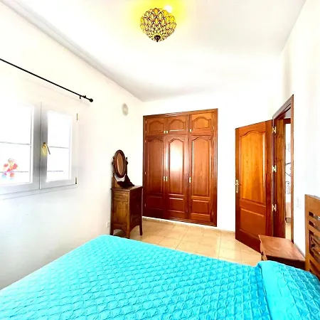 Estupenda Villa Con Piscina Privada, Wifi En Puerto Calero