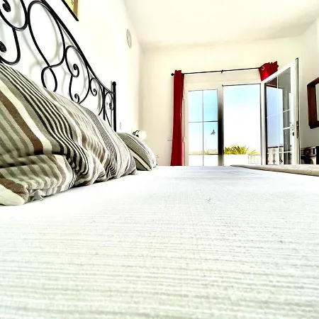 Estupenda Villa Con Piscina Privada, Wifi En Puerto Calero