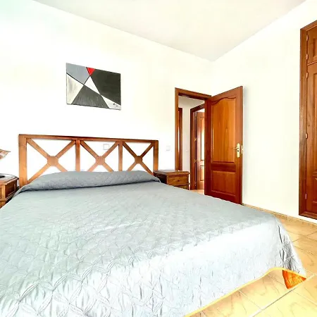 Villa Estupenda Villa Con Piscina Privada, Wifi En Puerto Calero